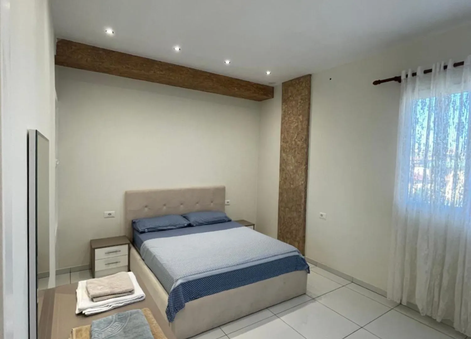 Franco Apartments Тирана Албания