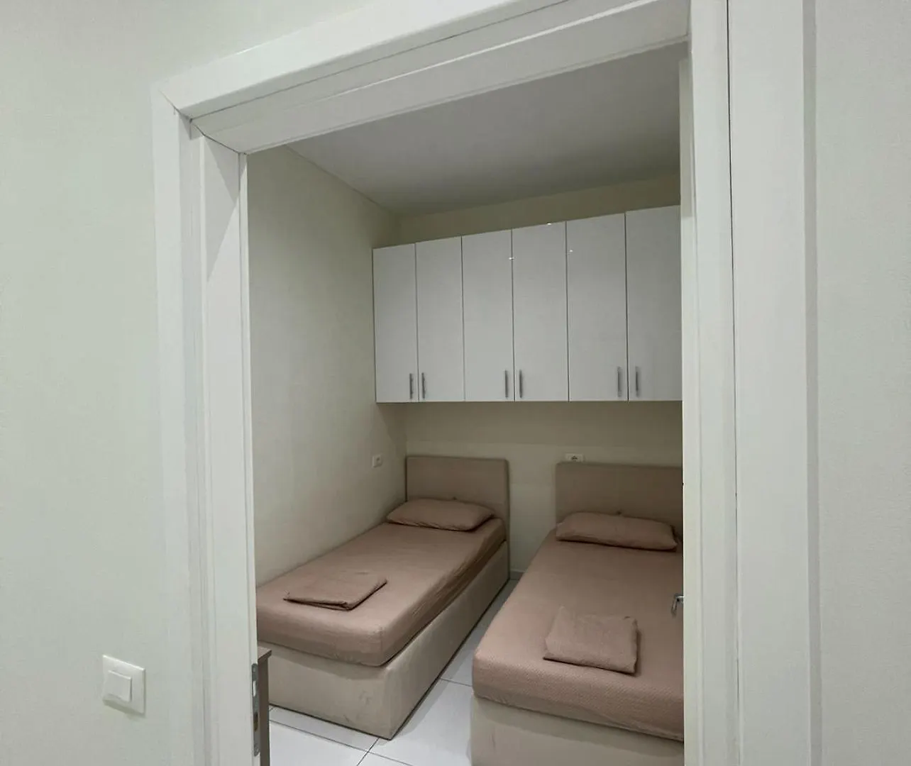 Franco Apartments Тирана